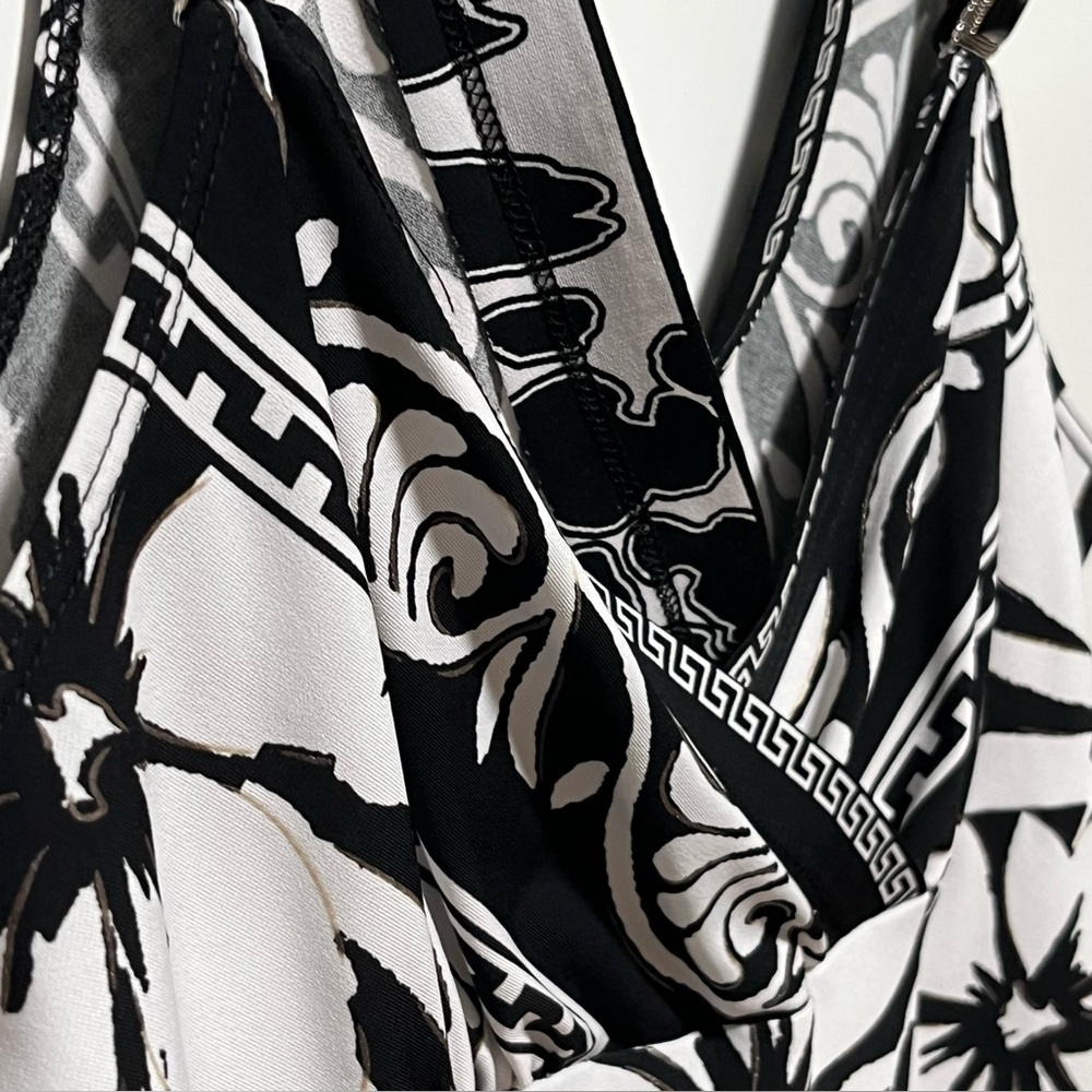 Cache Black and White Floral Blouse - Picture 2 of 7